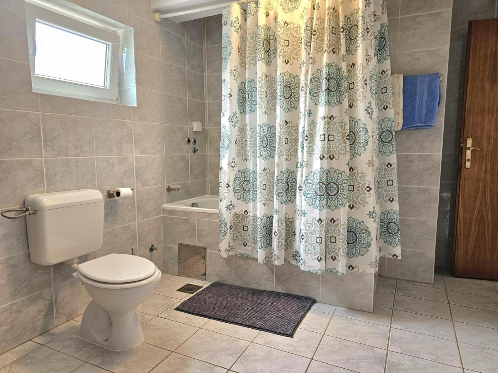 Apartment Gordana Малинська Екстер'єр фото