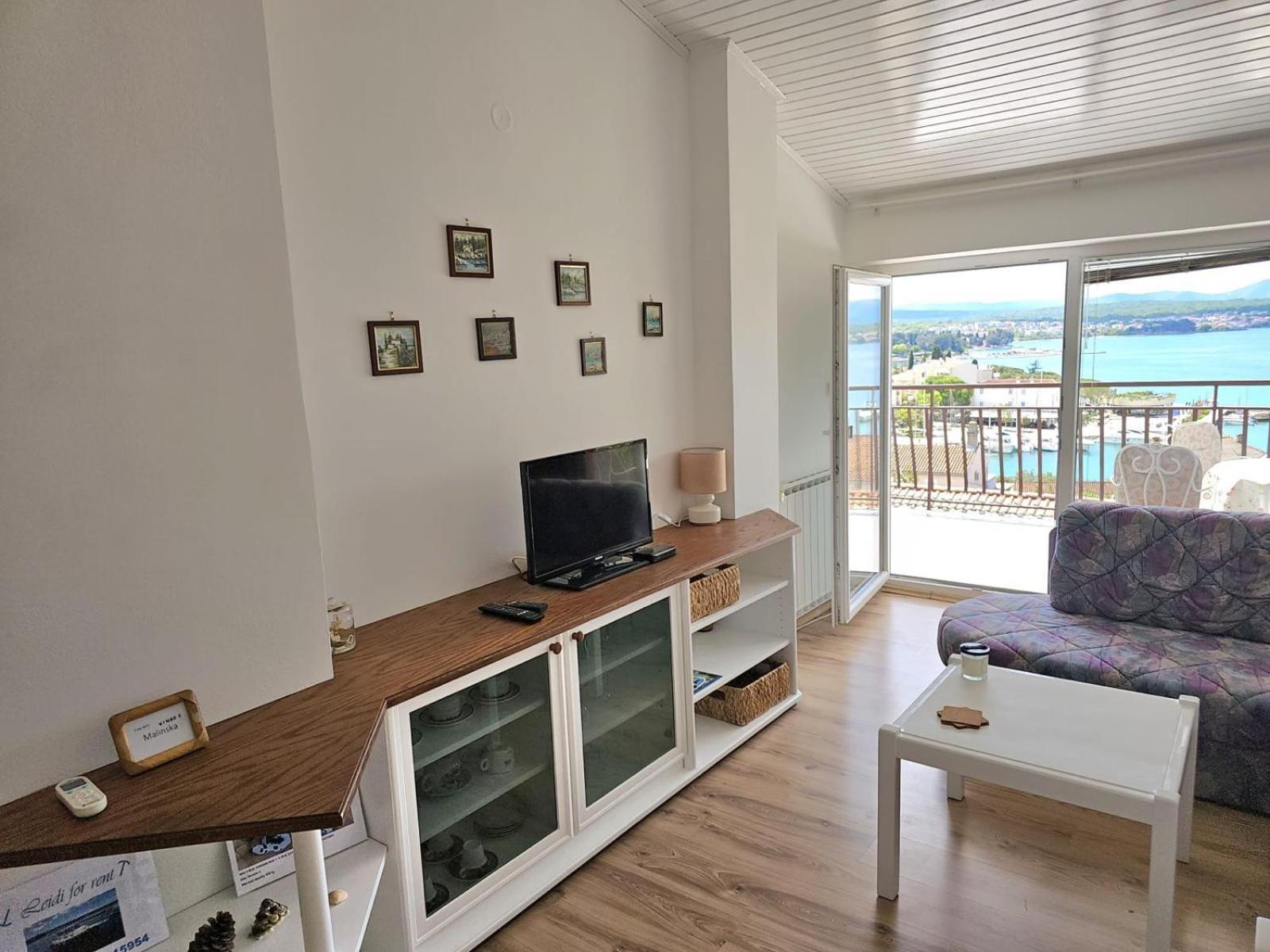 Apartment Gordana Малинська Екстер'єр фото