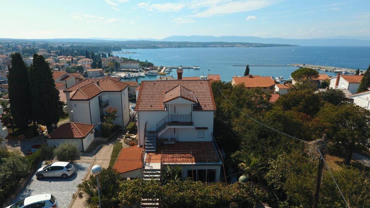 Apartment Gordana Малинська Екстер'єр фото